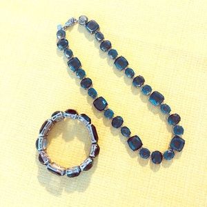 Blue beaded necklace & bracelet set